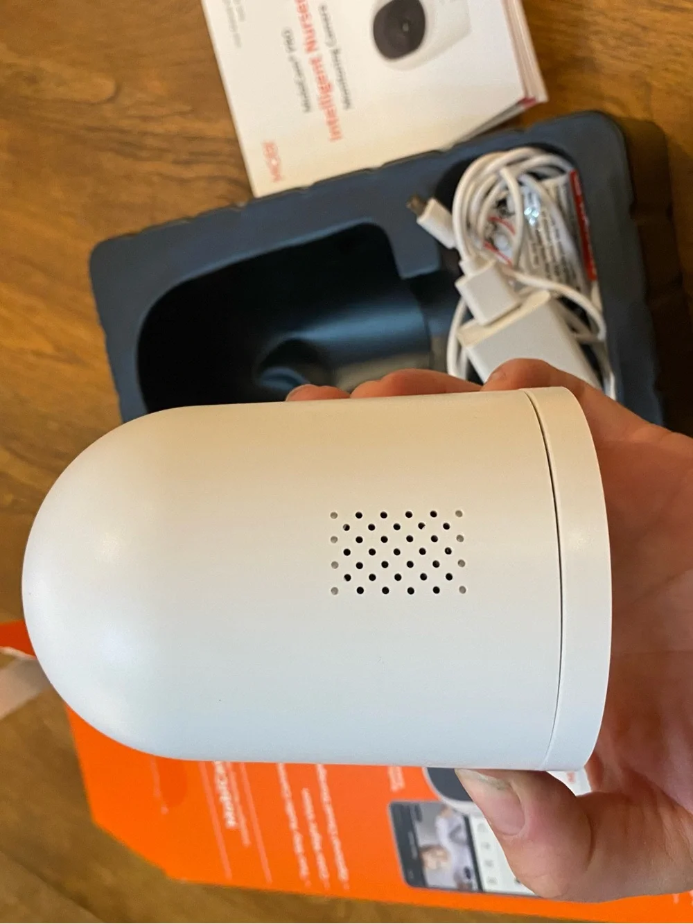 MobiCam PRO Intelligent Nursery Camera - White